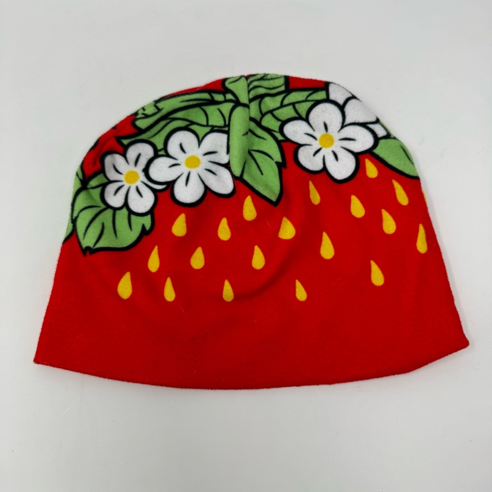 Shopkins Girl's Strawberry Kiss Beanie Hat Red Size 4-6 - Picture 3 of 5
